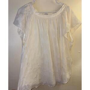 White Floral Lauren Conrad light weight blouses Size XXL